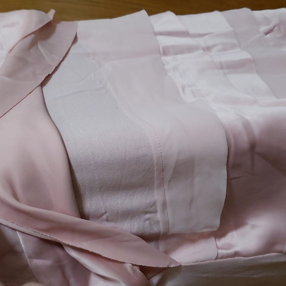 Liz Claiborne  - Light Pink Ruffle Tank - Ladies Medium - Picture 12 of 14